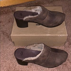 UGG Clog heel women’s